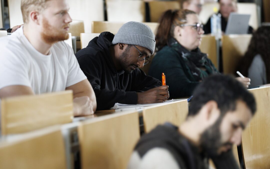 Meilenstein für die Lehre: Projekt der Hochschule Niederrhein für Förderung in Millionenhöhe ausgewählt