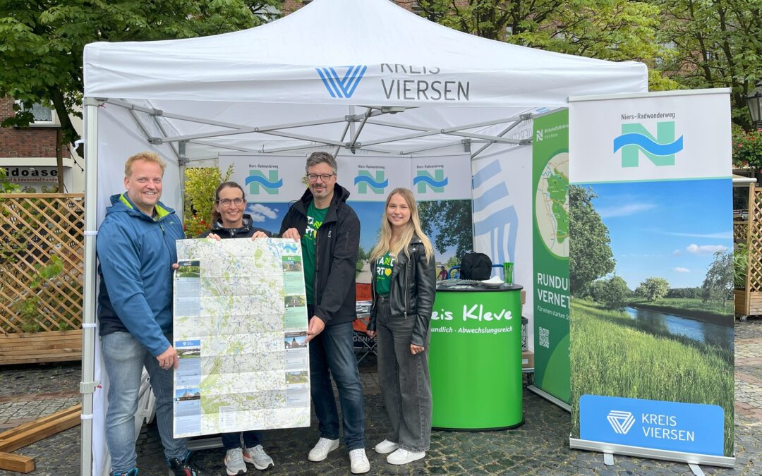 Neue Faltkarte für den grenzüberschreitenden Niers-Radwanderweg